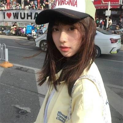 二人漫步几春秋